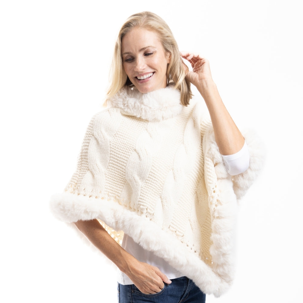 Travelers Luxe Chunky Cable Knit Poncho